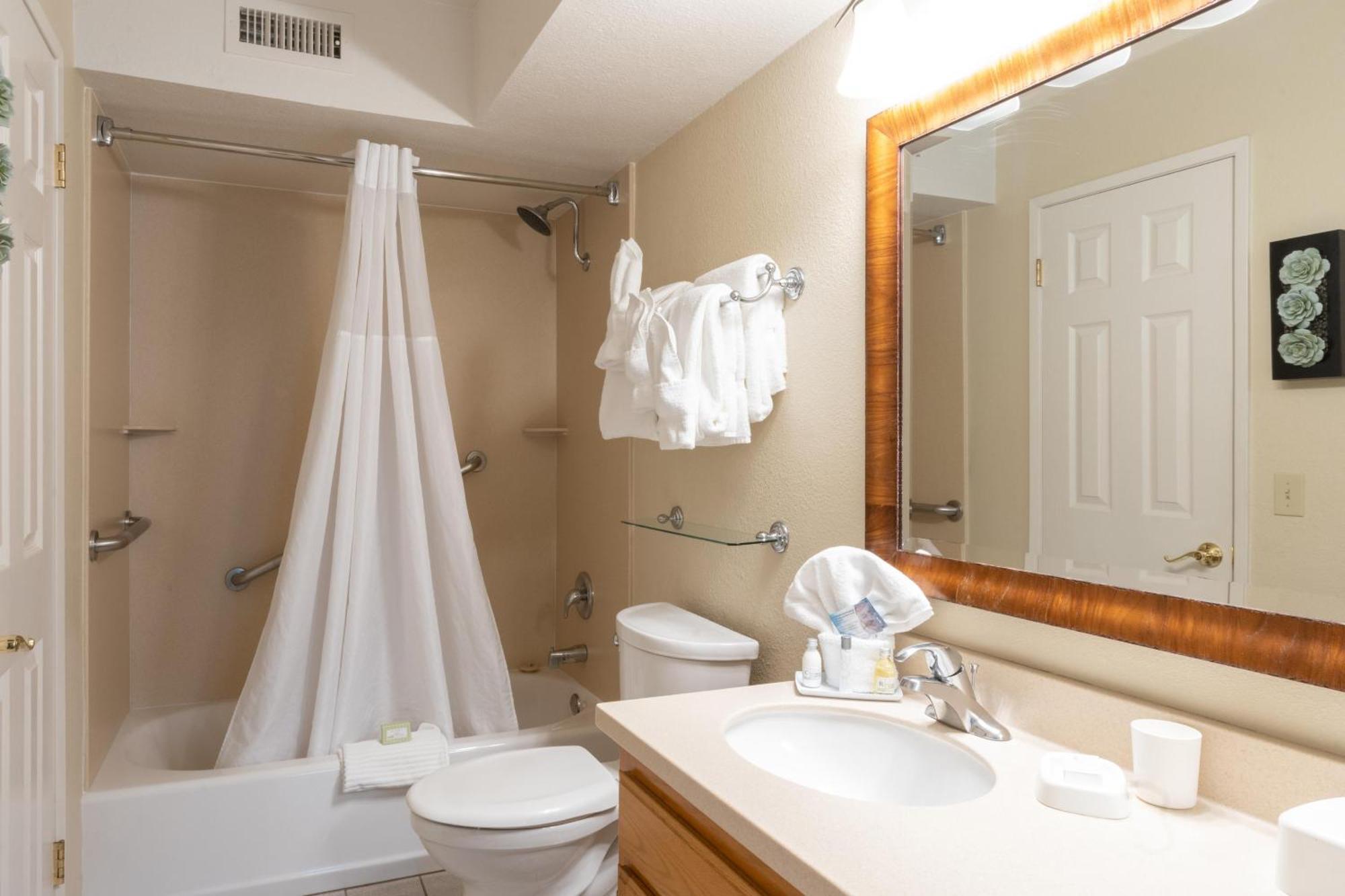San Diego Country Estates Ramona Room photo